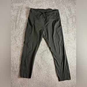 Lululemon Fast and Free High-Rise Tight 12 Item Number 6AUXS Olive Green Cropped